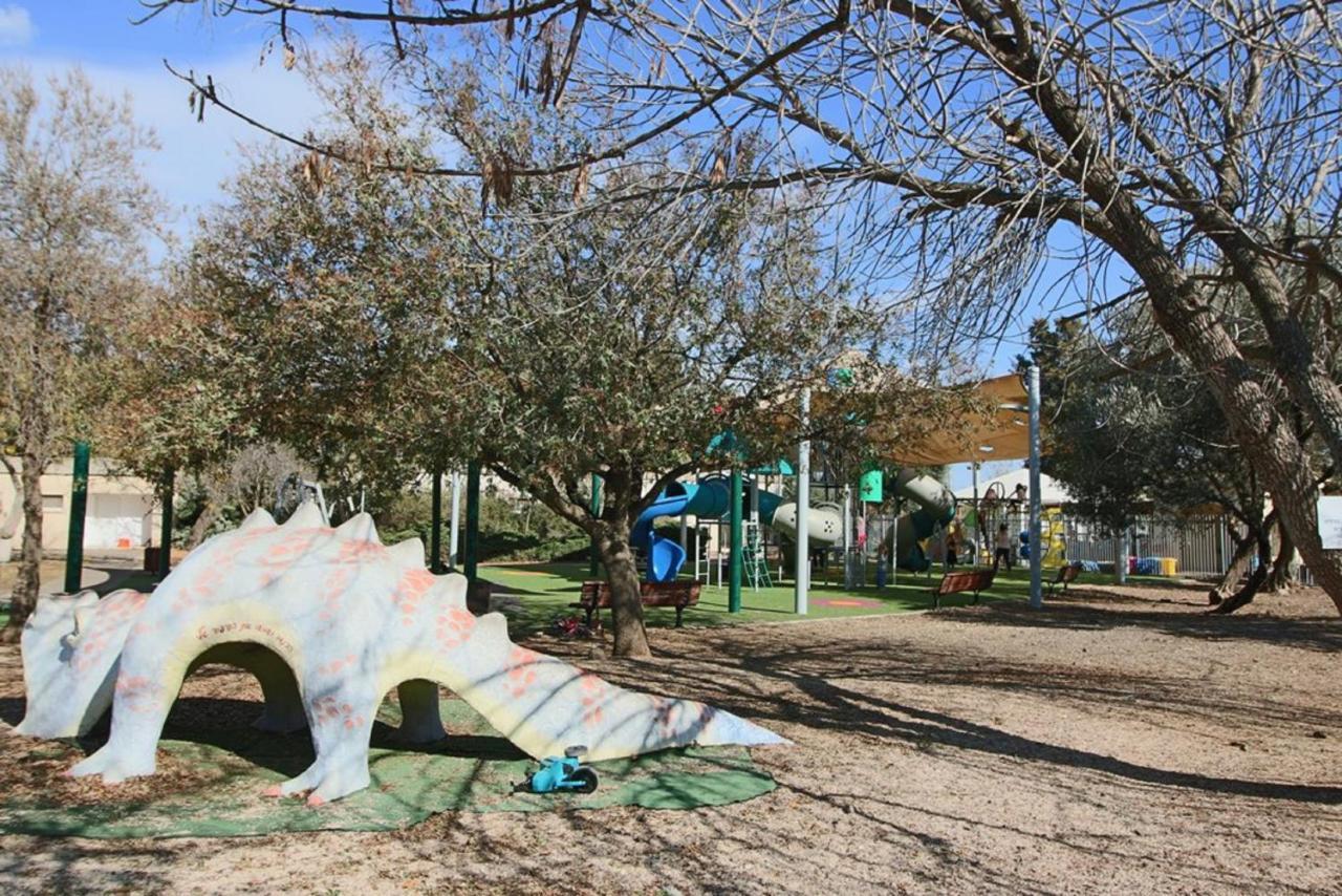 Etnachta Kibbutz Afik Villa Buitenkant foto
